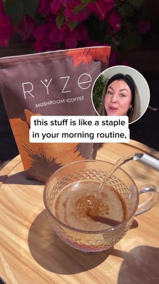 Jordan Staten with RYZE Superfoods ad creative